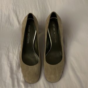 Stuart Weitzman grey block suede heels - 7.5